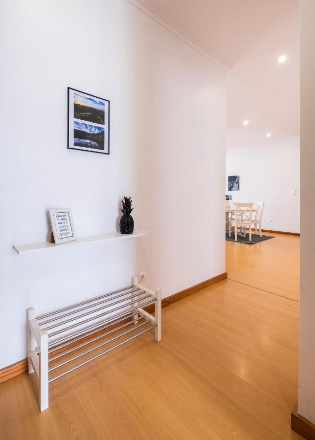 Paim Apartments Ponta Delgada المظهر الخارجي الصورة