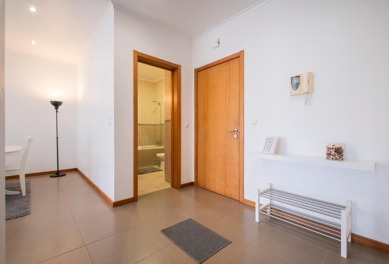 Paim Apartments Ponta Delgada المظهر الخارجي الصورة