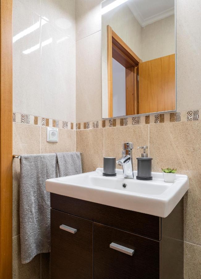 Paim Apartments Ponta Delgada المظهر الخارجي الصورة