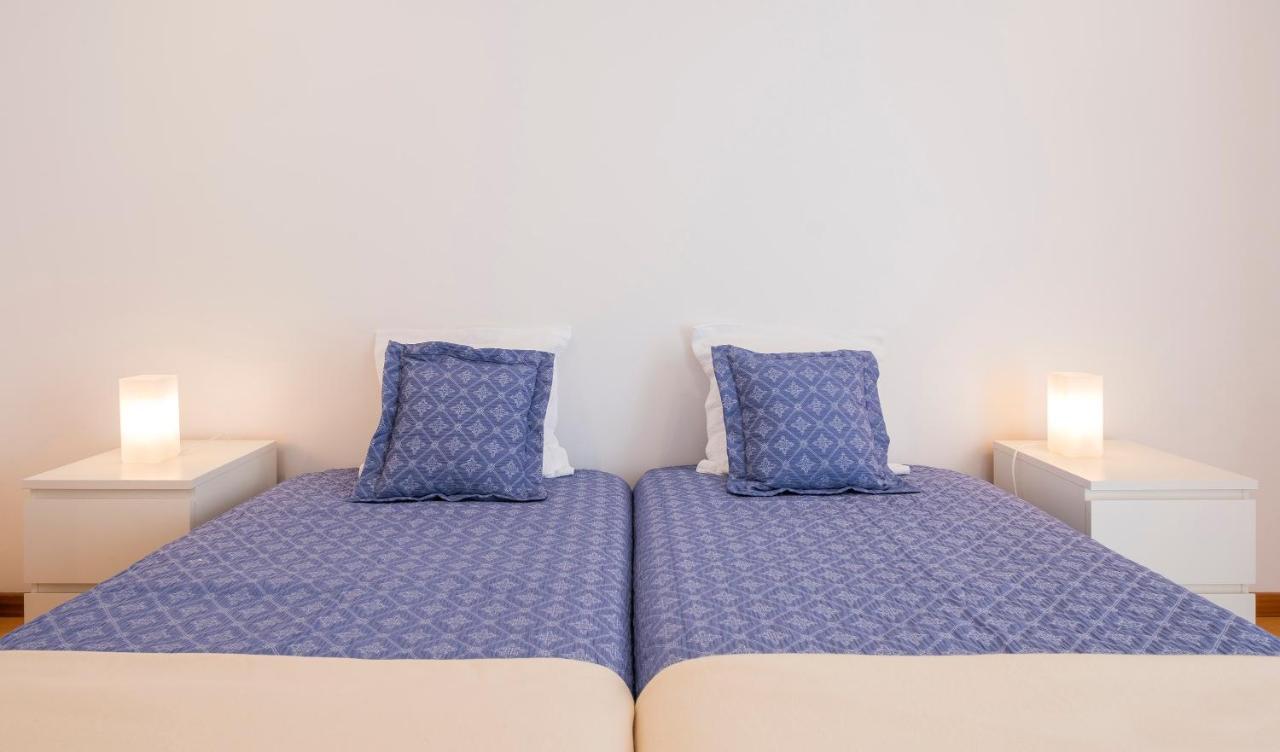 Paim Apartments Ponta Delgada المظهر الخارجي الصورة